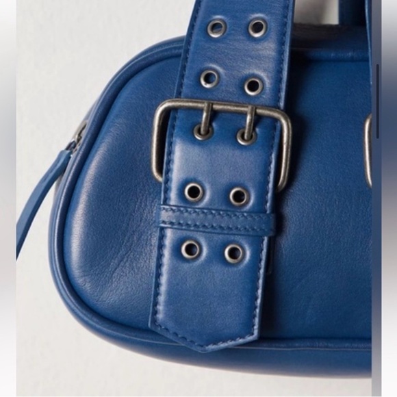 Free People Say Yes Bag in Navy Blue - Picture 3 of 4